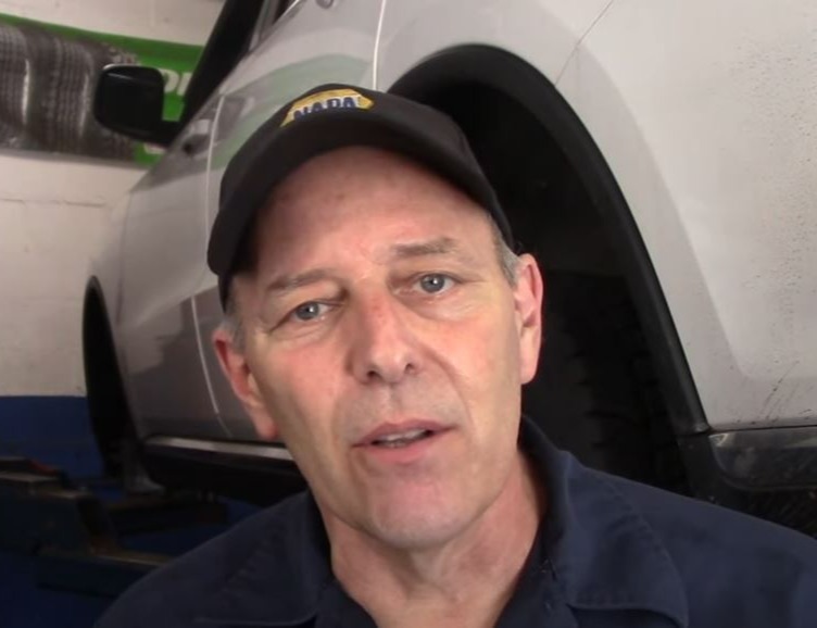 Jim The Car Guy revealed how to fix a flat tyre in minutes