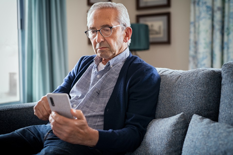 People could play games and puzzles on their phones to improve brain health, experts say