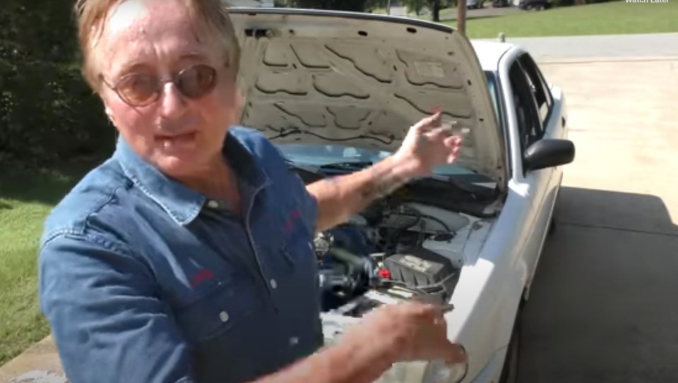 Scotty Kilmer shows how motorist can find where an oil leak is coming from cheaply and quickly