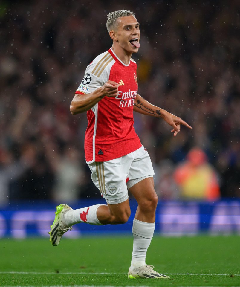 Leandro Trossard will not be involved in the North London Derby due to a muscle issue