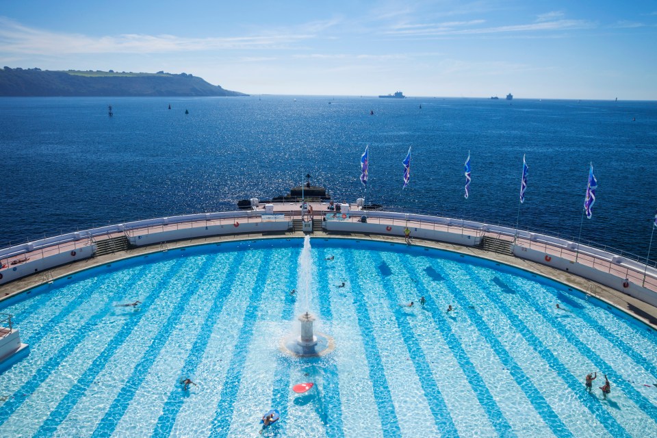 One of the best way to cool off during the heatwave is a swim in the pool - like the Tinside Lido in Plymouth