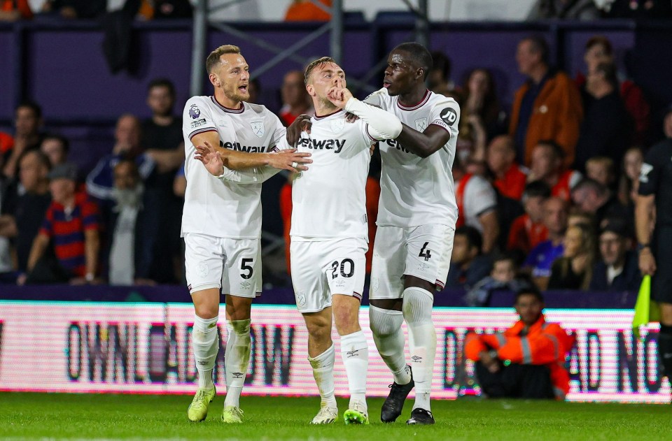 Bowen had the last laugh as he netted at Kenilworth Road