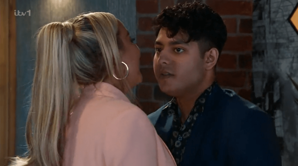 Stephanie Davis’ Corrie character Courtney Vance groped Aadi Alahan