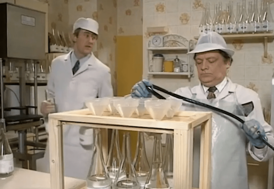 A scene from the famous Only Fools and Horses Christmas special