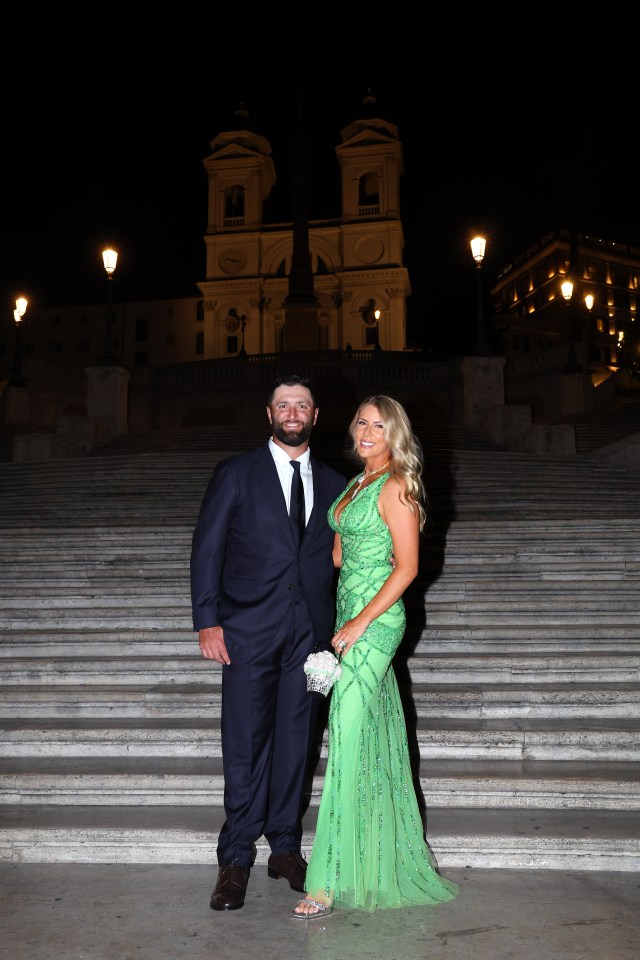 Jon Rahm has left fans in awe of his classy gesture towards his wife Kelley Cahill