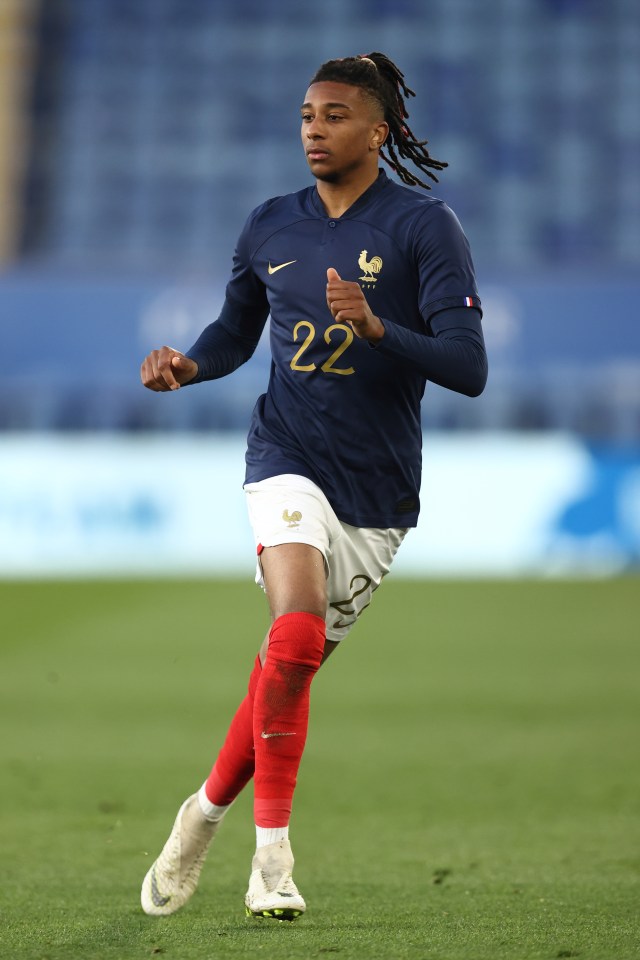 Michael Olise plays youth football for France