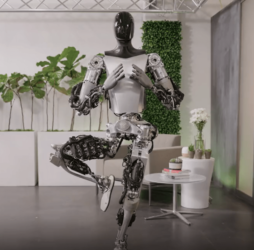 Musk's Optimus humanoid bot can already do yoga