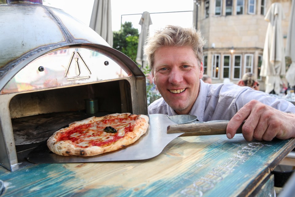 The oven is gas-powered and needs 10 minutes to warm up when it arrives at the delivery address, but then the pizza is ready in just a few minutes