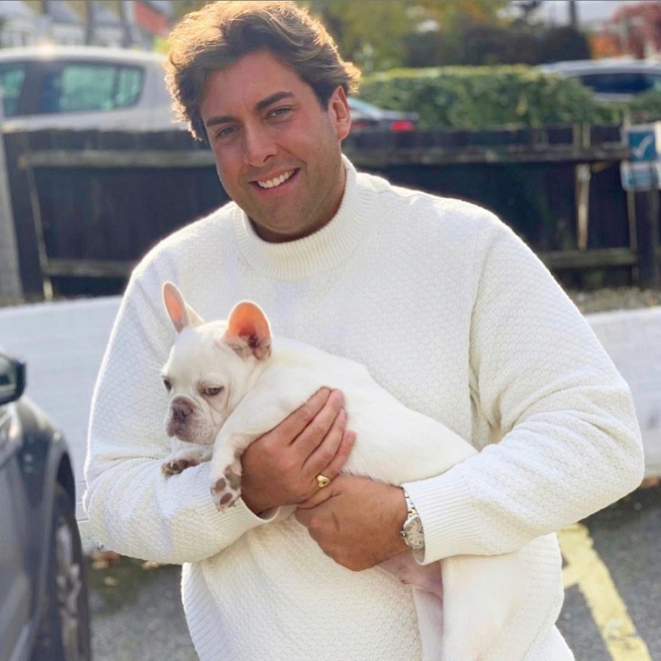 Arg recently underwent a tummy tuck following his changing shape