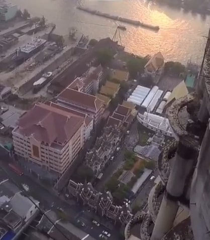 The building looks out over Bangkok's Chao Phraya river