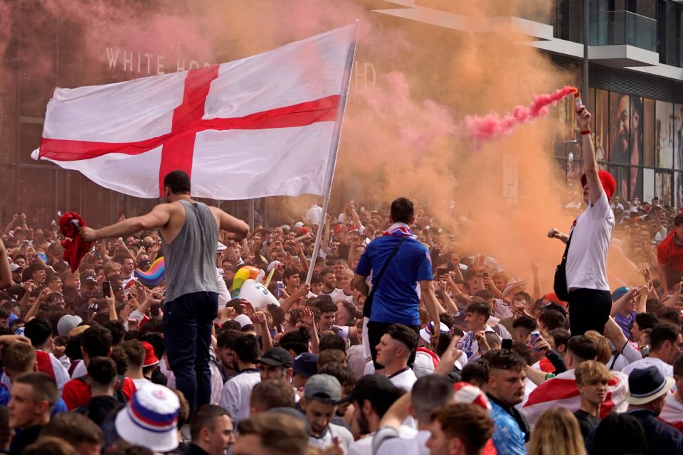 Ticketless yobs tried to storm the Euros 2020 final between England and Italy in 2021