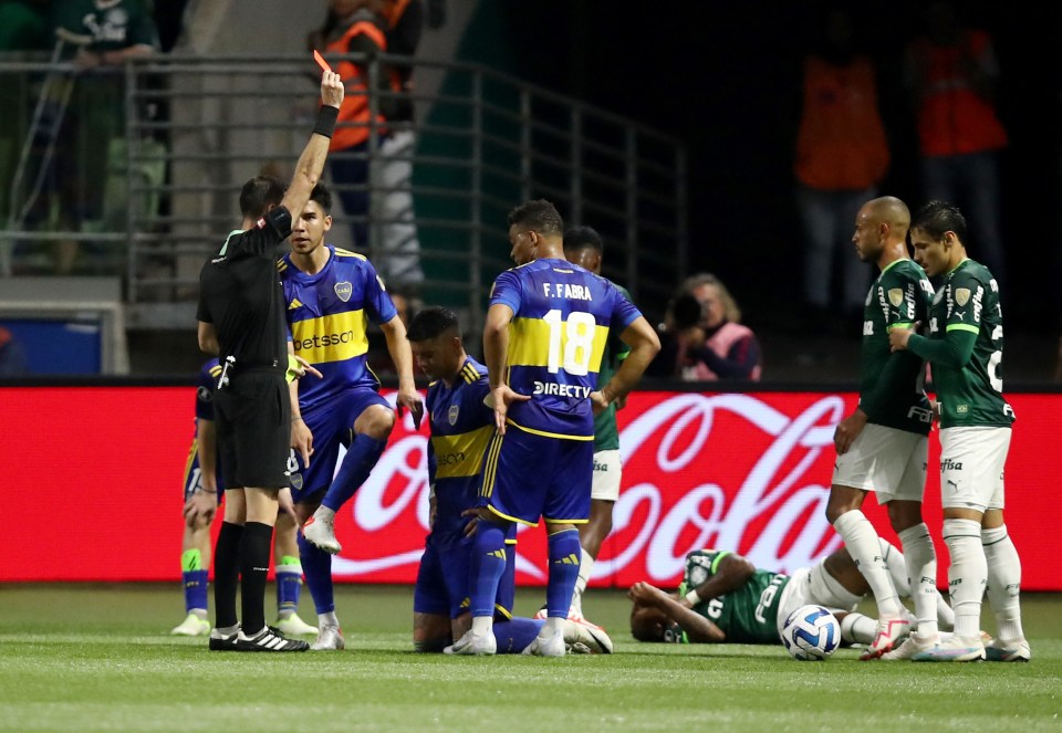 Marcos Rojo was sent before Palmeiras scored a second-half equaliser