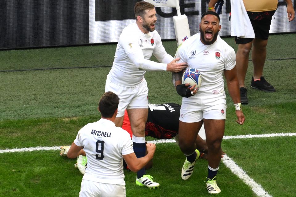 Manu Tuilagi scored a first-half try for England