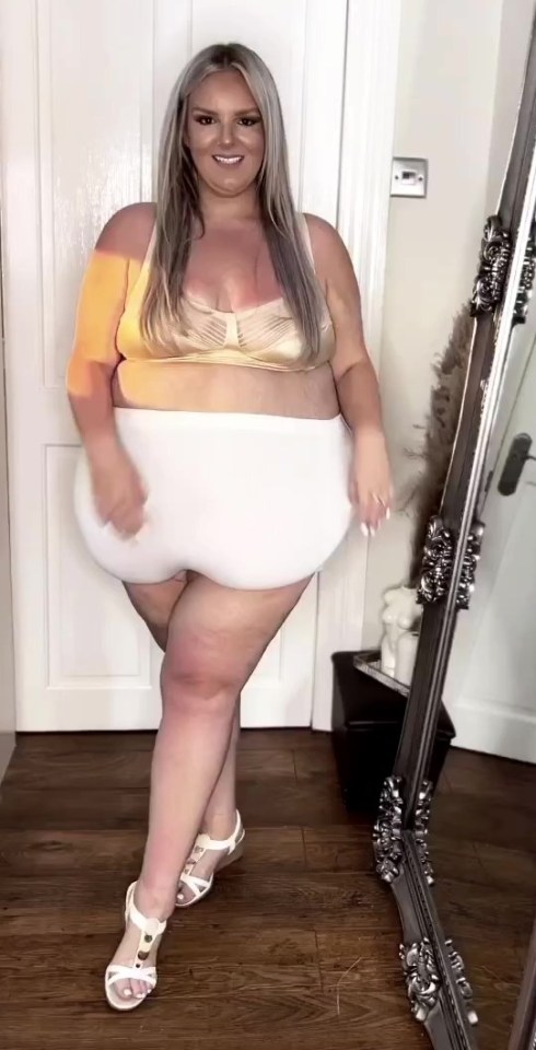 The stylish fashionista has been cruelly mocked before, as trolls compared her belly to a 'front butt'