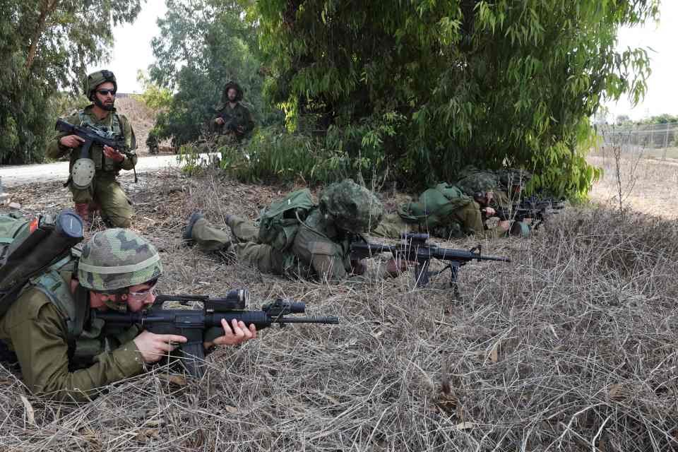 Israeli soldiers on the Gaza Strip ahead of an assault