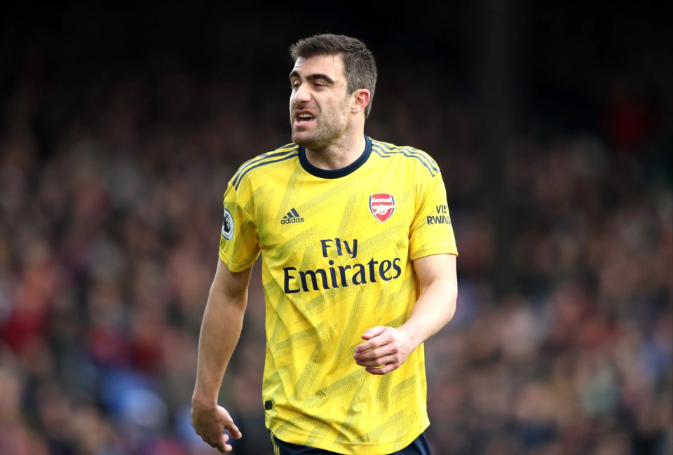 Sokratis Papastathopoulos is set to join a new club