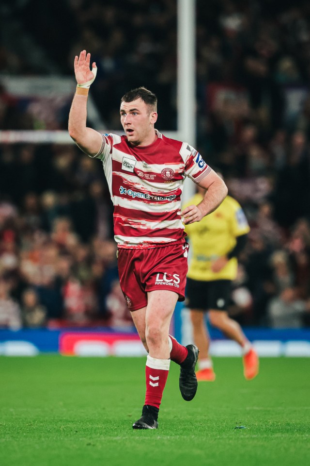 Harry Smith is keen to feature - but is placing Wigan glory ahead of any NRL dream