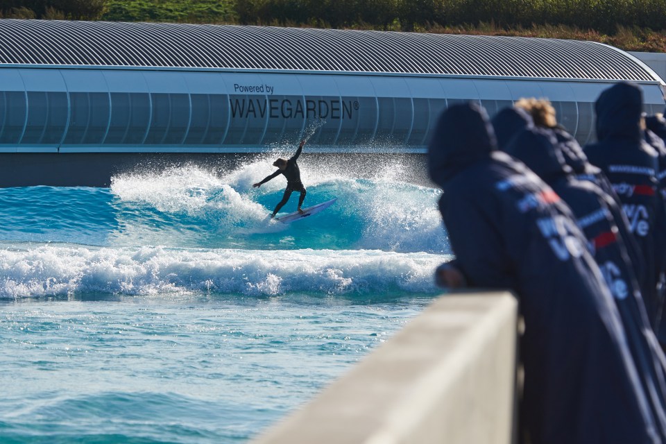 The Wave is an artificial inland wave pool and surf camp, 20 minutes from Bristol