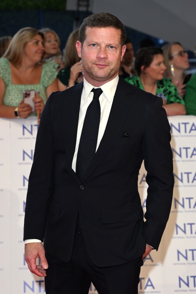 Dermot O'Leary is the current bookies' favourite to replace Phil Schofield