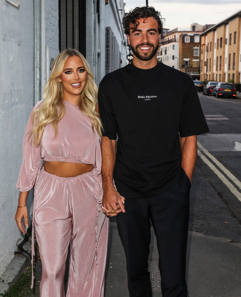 Jess Harding broke up with Sammy Root over the phone