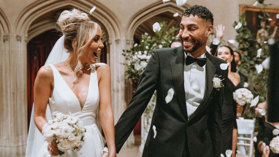 Ella married pansexual groom Nathanial Valentine on the hit E4 reality show