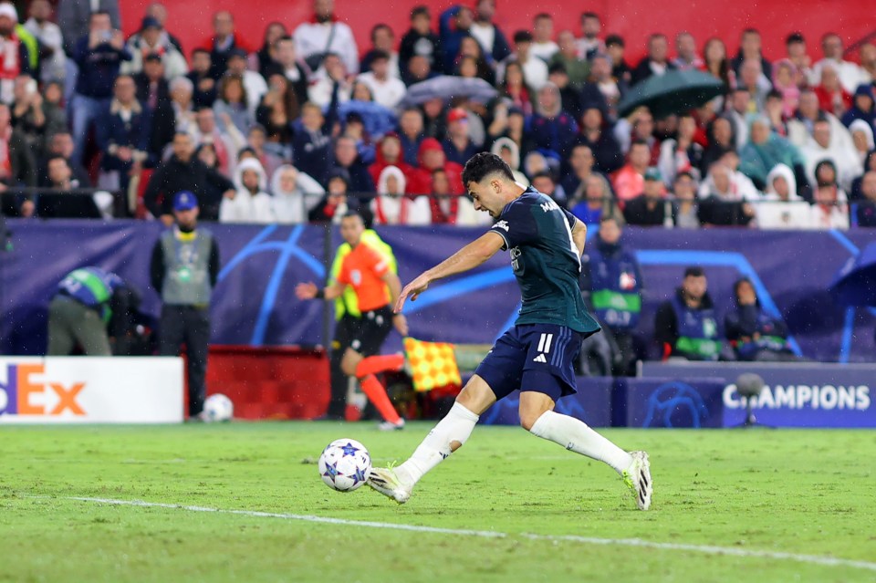 Gabriel Martinelli opened the scoring after a fantastic solo run