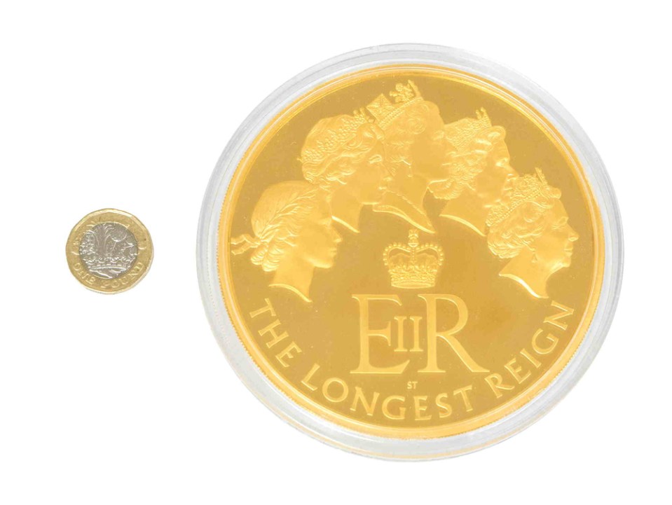 The colossal one kilogram gold coin made to honour Queen Elizabeth II