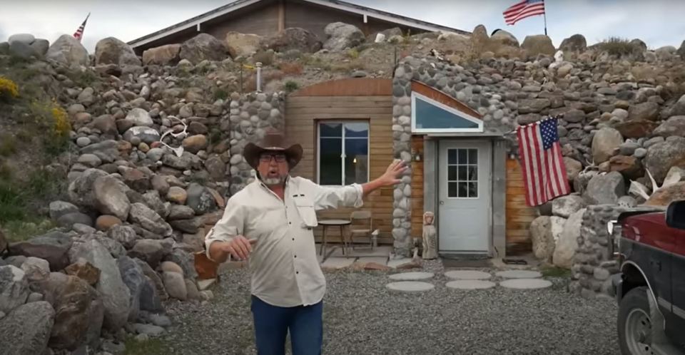 Dean Anderson bought a 1980s abandoned nuclear bunker and transformed it into a home