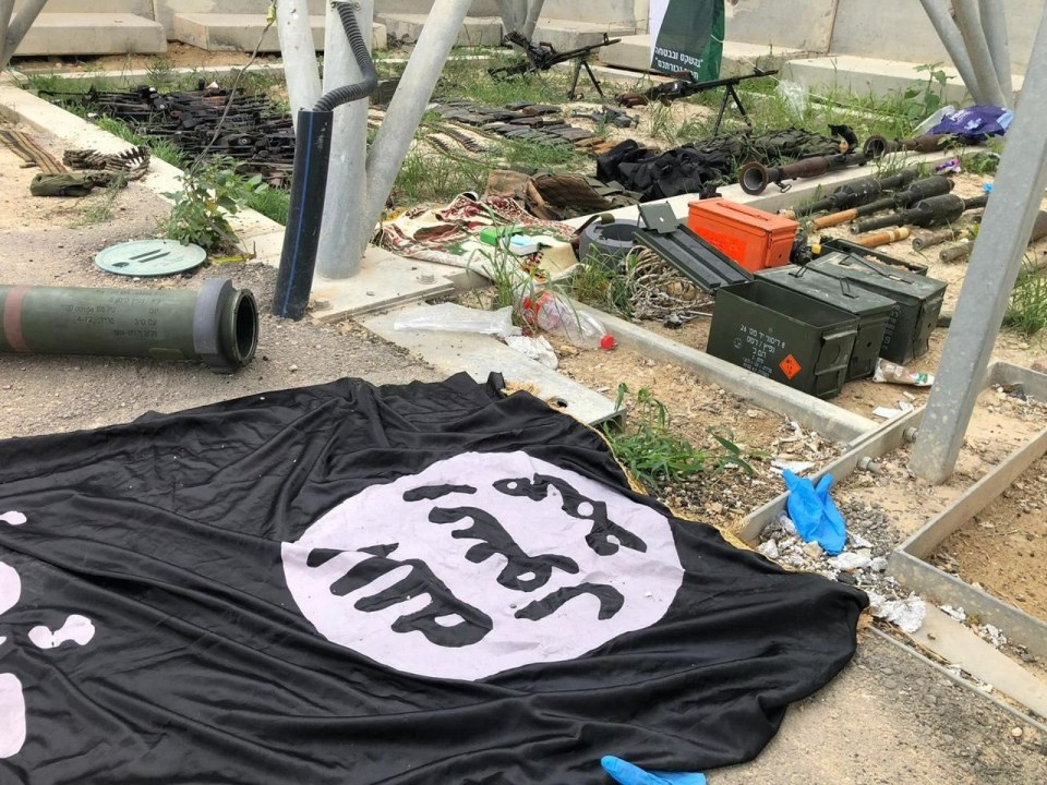 The ISIS flags the IDF claims Hamas brought with them on their rampage