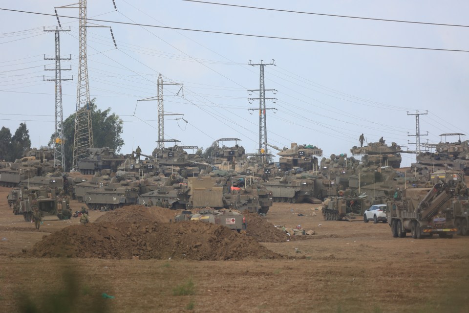 Israeli tanks near the Gaza border in Ashkelon, Israel