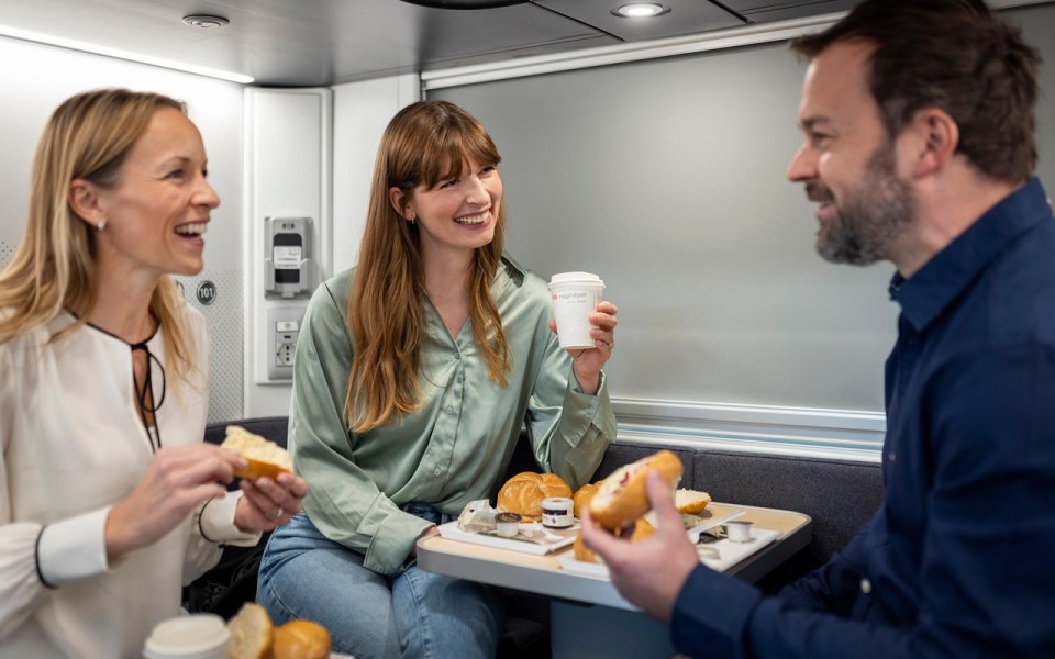 Families and groups can book cabins together