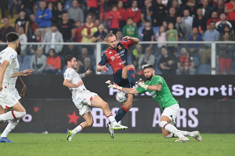 Giroud pulled off a wondersave at the death against Genoa