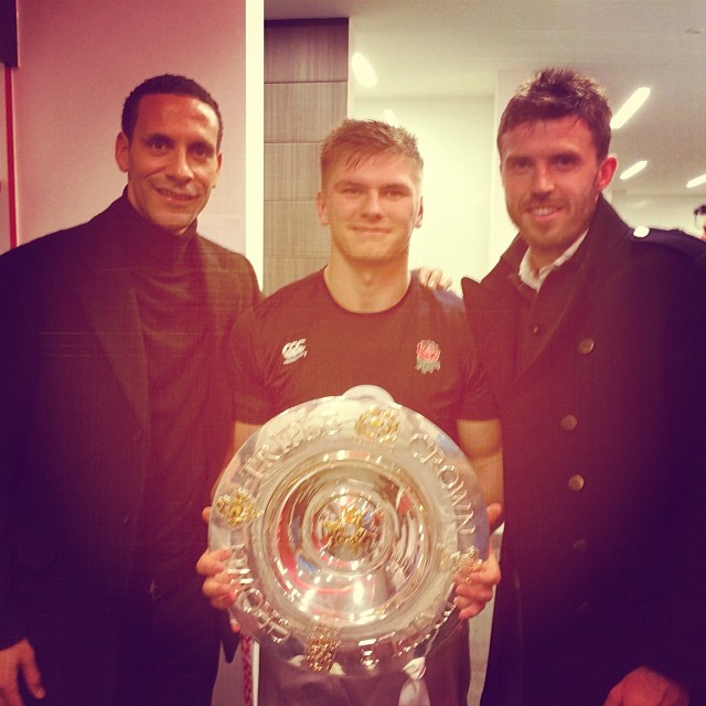 Lifelong Man Utd fan Farrell poses with Red Devils legends Rio Ferdinand and Michael Carrick