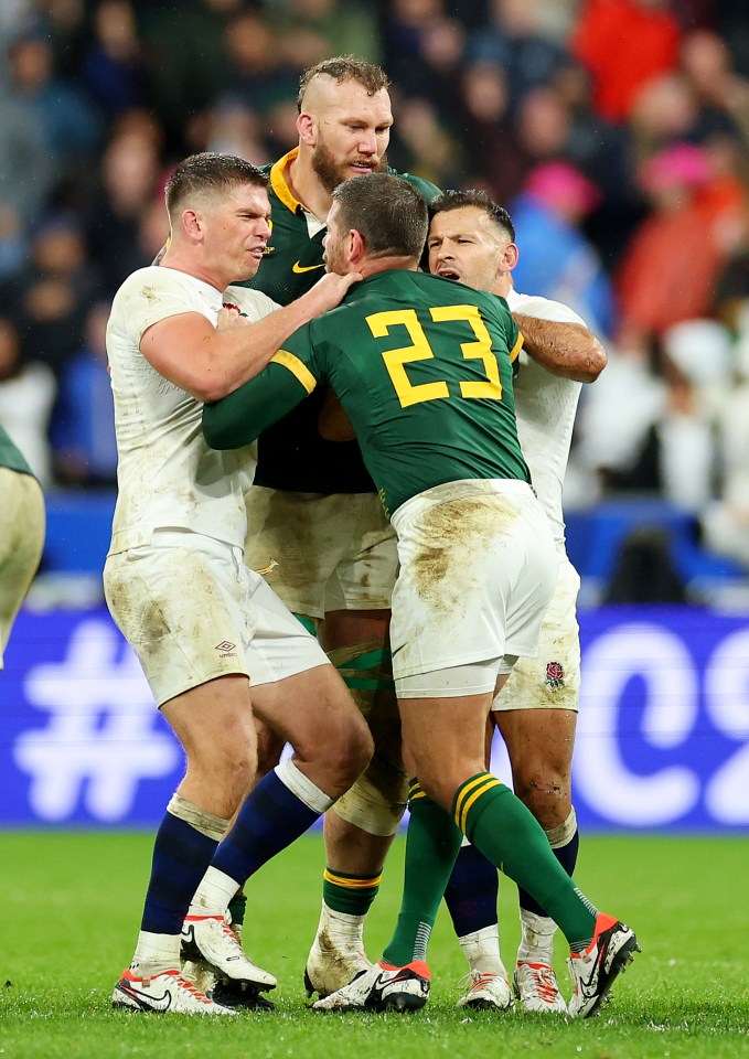 Owen Farrell clashed with Willie Le Roux at the end of the Rugby World Cup semi-final