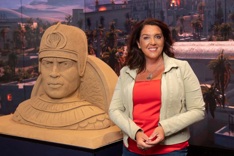 Historian Bettany Hughes open the ‘Ancient Legacies of Egypt’ exhibition at The Outernet London.