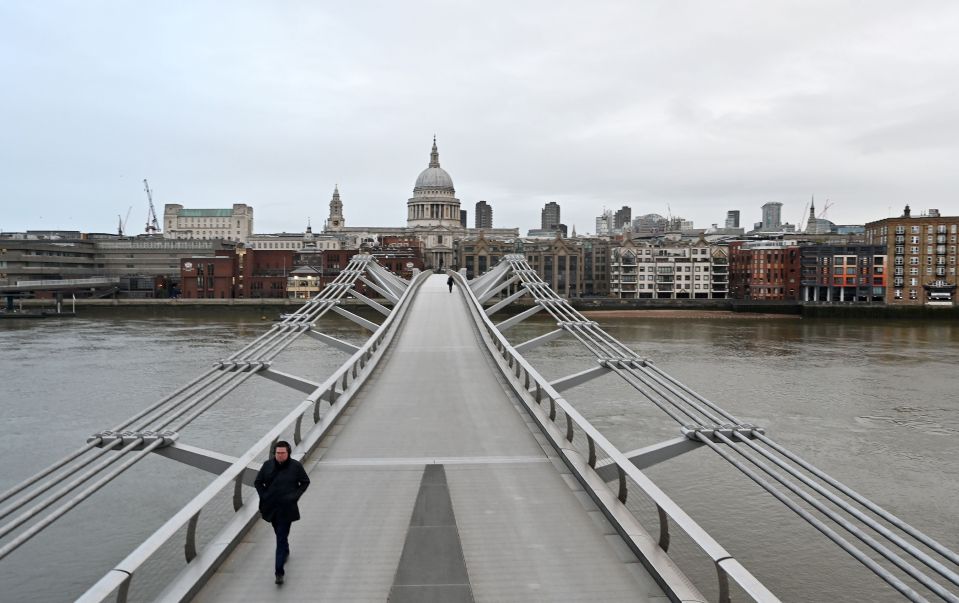 The pedestrian bridge featured in Harry Potter and the Half-Blood Prince