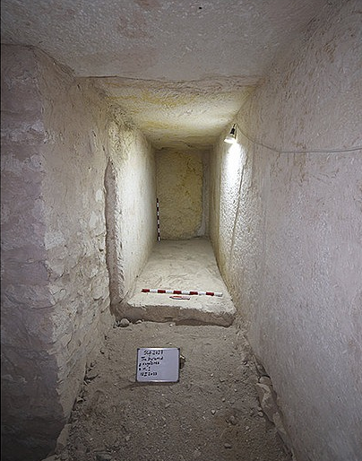 Egyptologist John Shae Perring first suspected there could be some hidden rooms when excavating the site in 1836