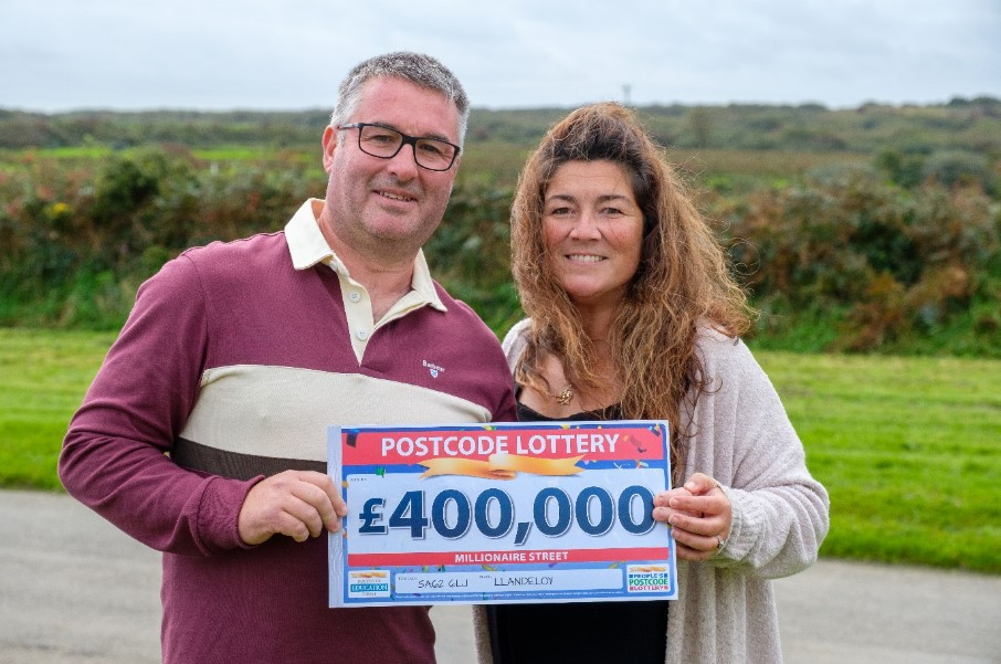 Dad-of-two Sean Edwards landed £400,000 in the People's Postcode Lottery