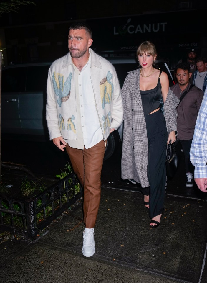 Taylor stepped out with Travis on Saturday night in New York, seeming to confirm their romance.