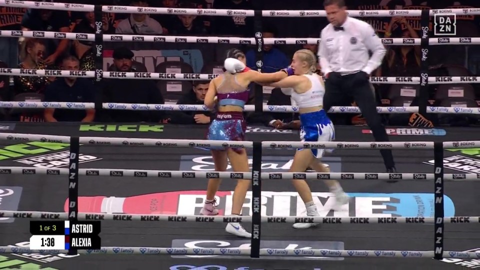 Fans slammed the quality of Astrid and Alexia's bout