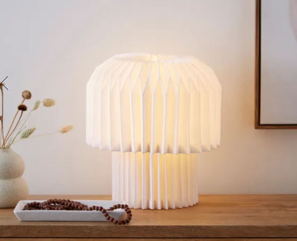 A more elegant version of the retro lamp that's trending everywhere