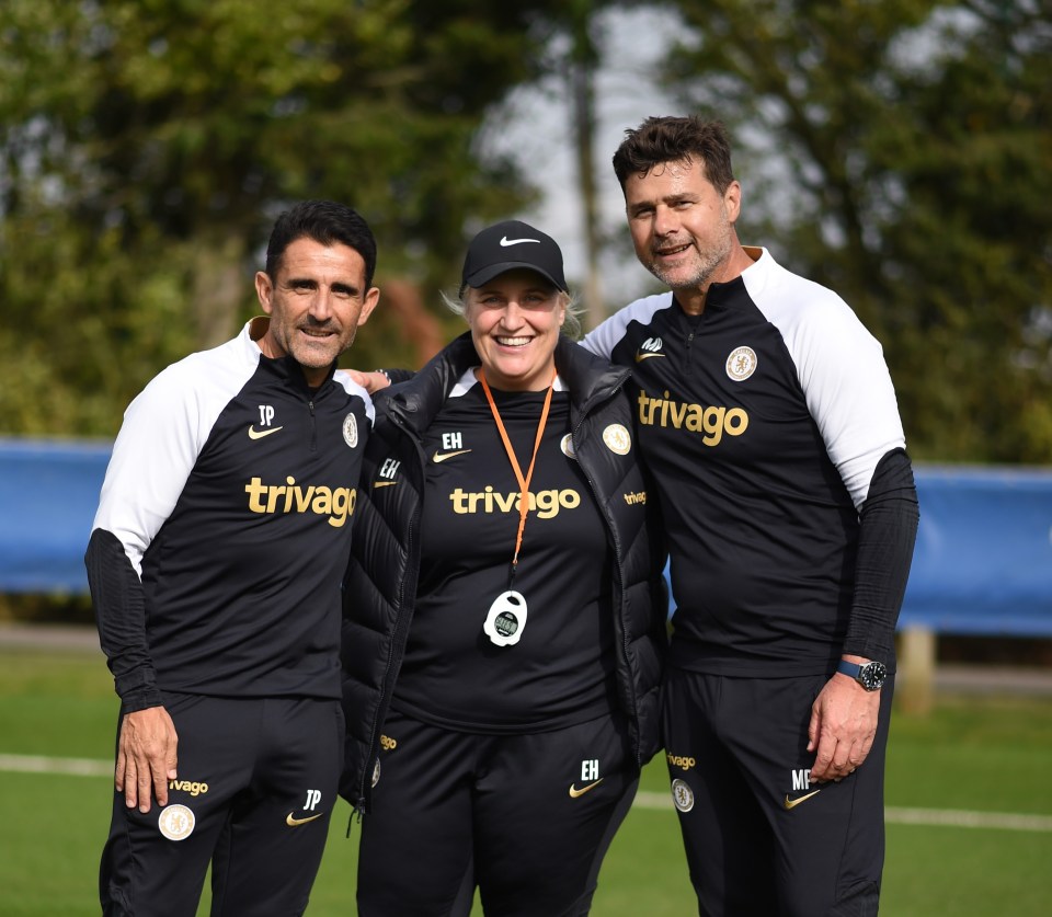 Hayes joked that she had to pause a chat with Chelsea men's boss Mauricio Pochettino to take the call from the Manchester United icon