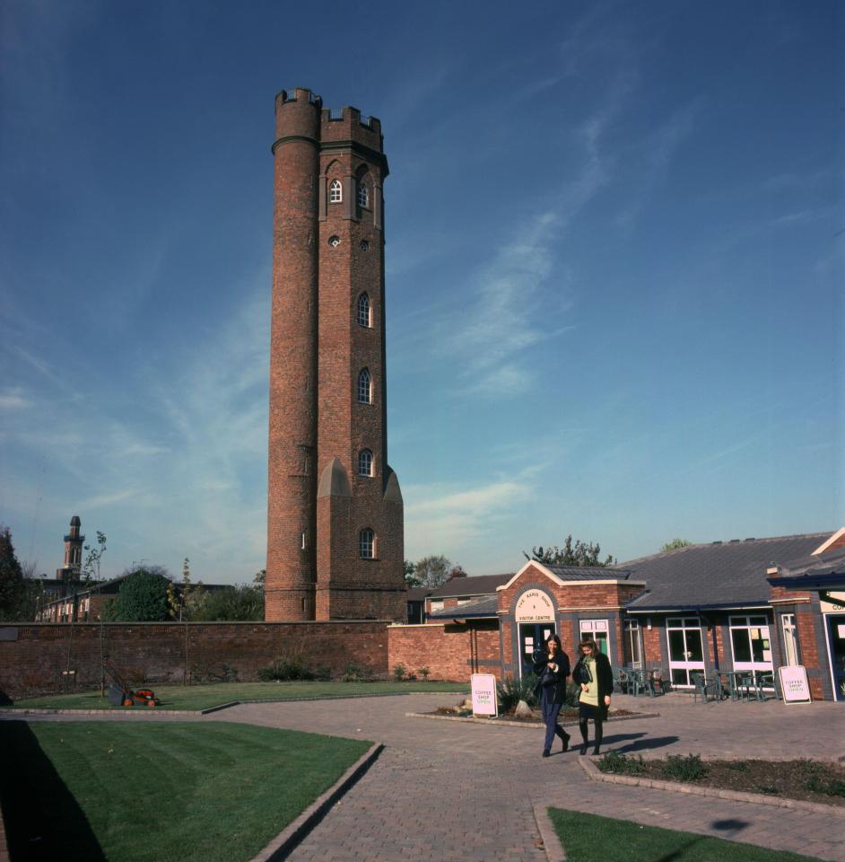 Guided walking tours run from Sarehole Mill to Moseley Bog on selected Sundays