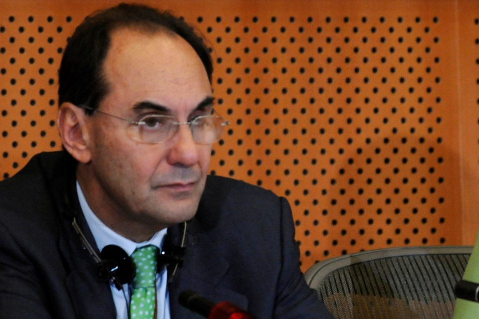 Far right politician Alejo Vidal-Quadras was shot in the face in Madrid