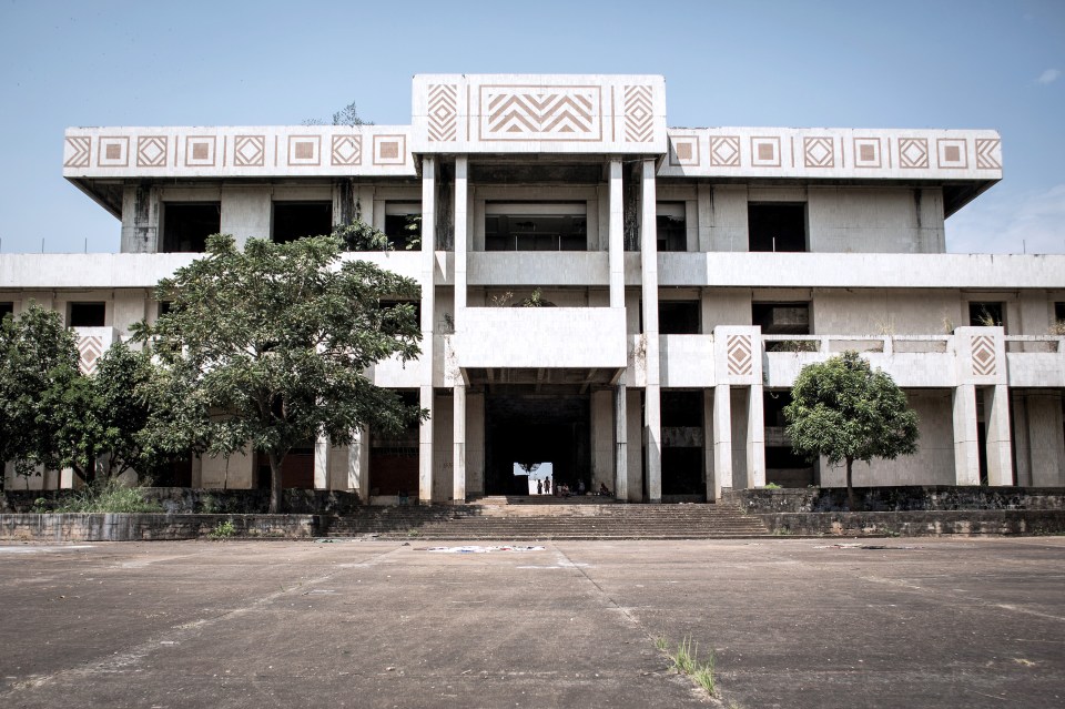 Mobutu's palace that at one time had over 1,000 workers looking after it - the village also had a Coca Cola bottling factory and a powerplant