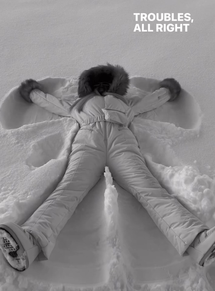 The mum-of-one did her best snow angel