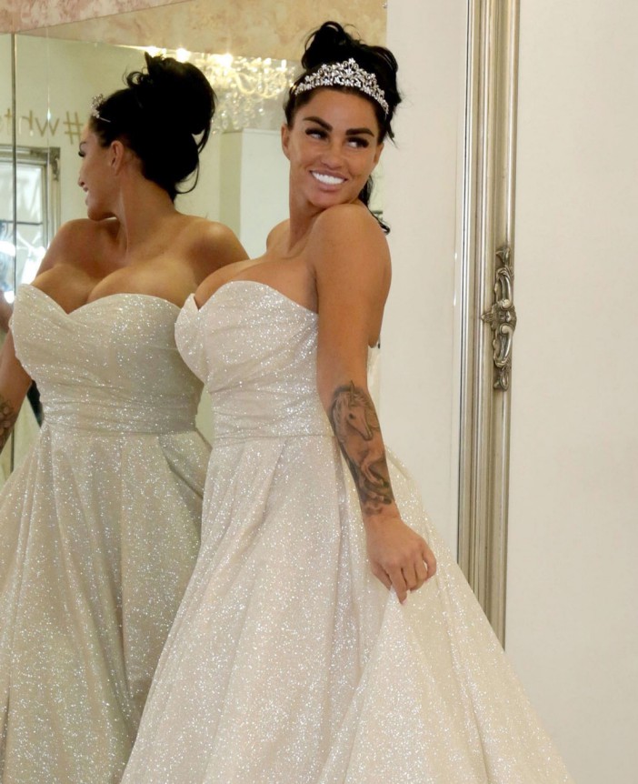 BGUK_2766856 - Worthing, UNITED KINGDOM - *PREMIUM-EXCLUSIVE* - *MUST CALL FOR PRICING* The British Model Katie Price aka Jordan is a vision of beauty as she tries on a series of wedding dresses out in Worthing West Sussex. Reports had claimed that Katie and her beau Carl Woods are 'planning secret wedding' after rekindling on-off romance. Pictured: Katie Price - Jordan BACKGRID UK 2 NOVEMBER 2023 BYLINE MUST READ: SNAP / BACKGRID UK: +44 208 344 2007 / uksales@backgrid.com USA: +1 310 798 9111 / usasales@backgrid.com *Pictures Containing Children Please Pixelate Face Prior To Publication*