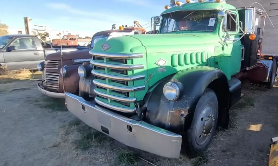 Scrap dealer Rob has collected hundreds of dilapidated old vehicles