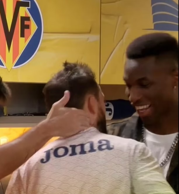 Nicolas Jackson enjoyed a reunion with his former Villarreal pals last night