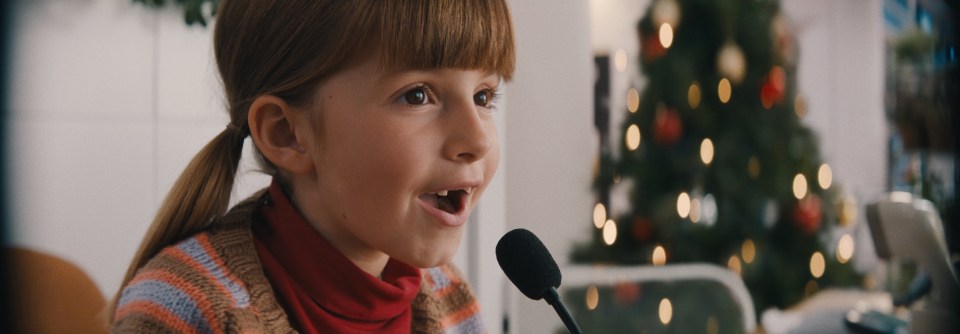 Sainsbury's Christmas ad showcases workers for the first time